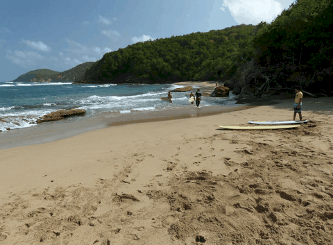 Anse Bonneville (Plage Des Surfeurs)