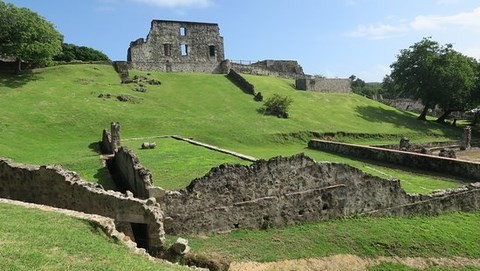 Ruines du Château Dubuc